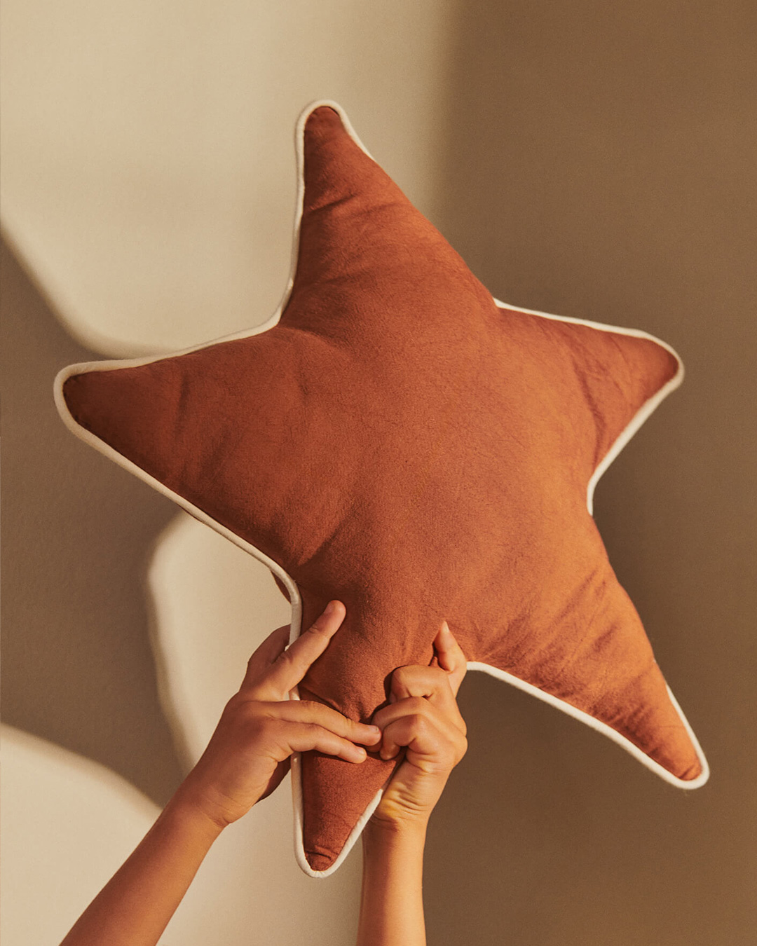Ferm Livng ファームリビング Star Cushion 星のクッション